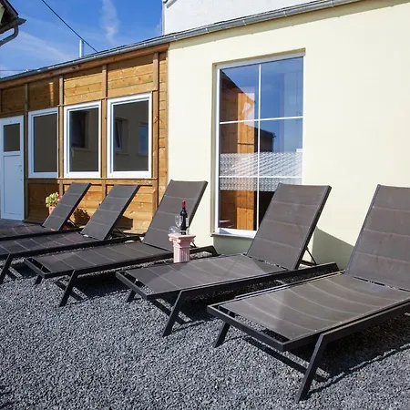 Сasa de vacaciones Beautiful With Sauna And Terrace *