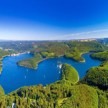 Сasa de vacaciones Beautiful With Sauna And Terrace Harscheid